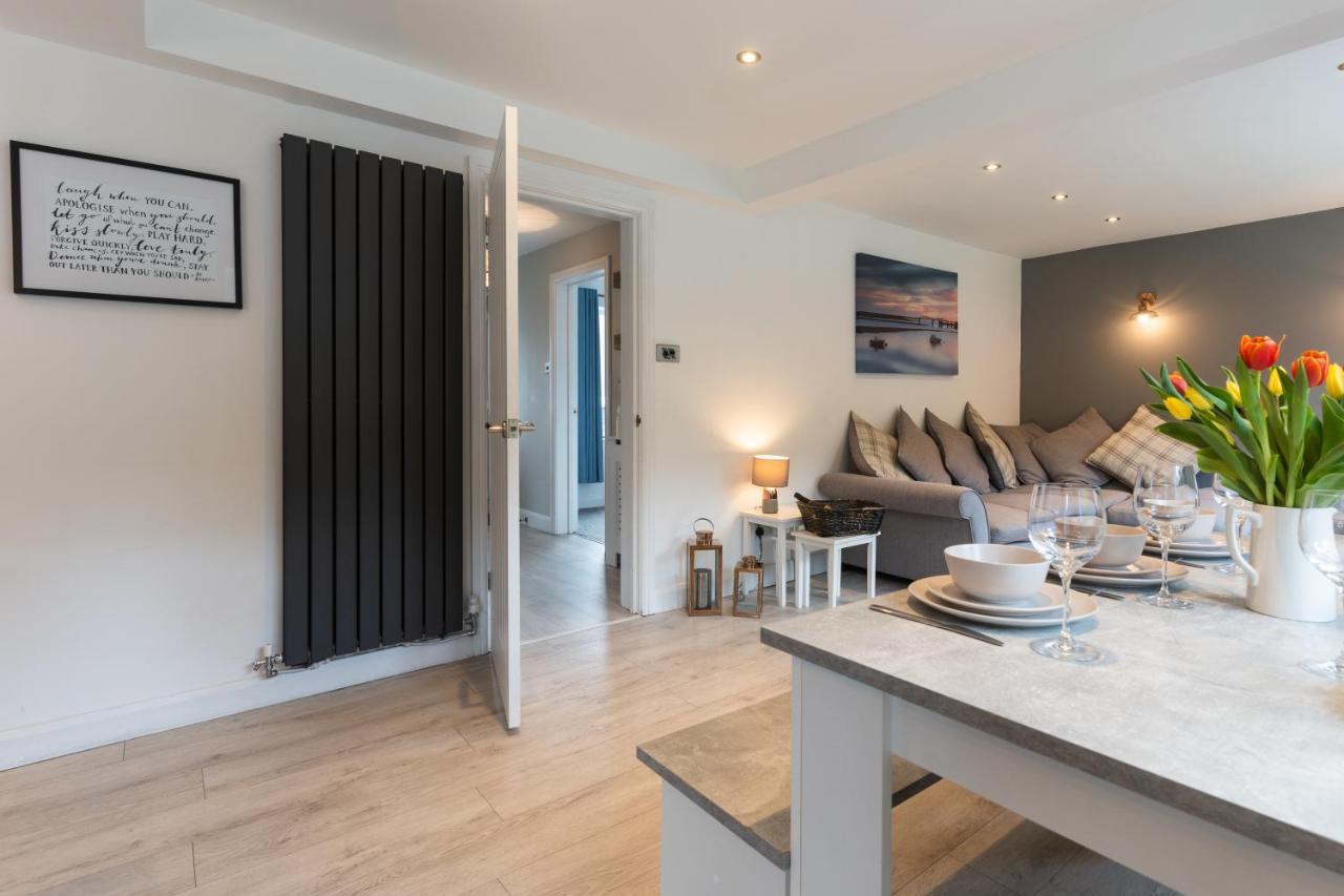 No40Barmouth-Modern,Spacious&Hot Tub 外观 照片
