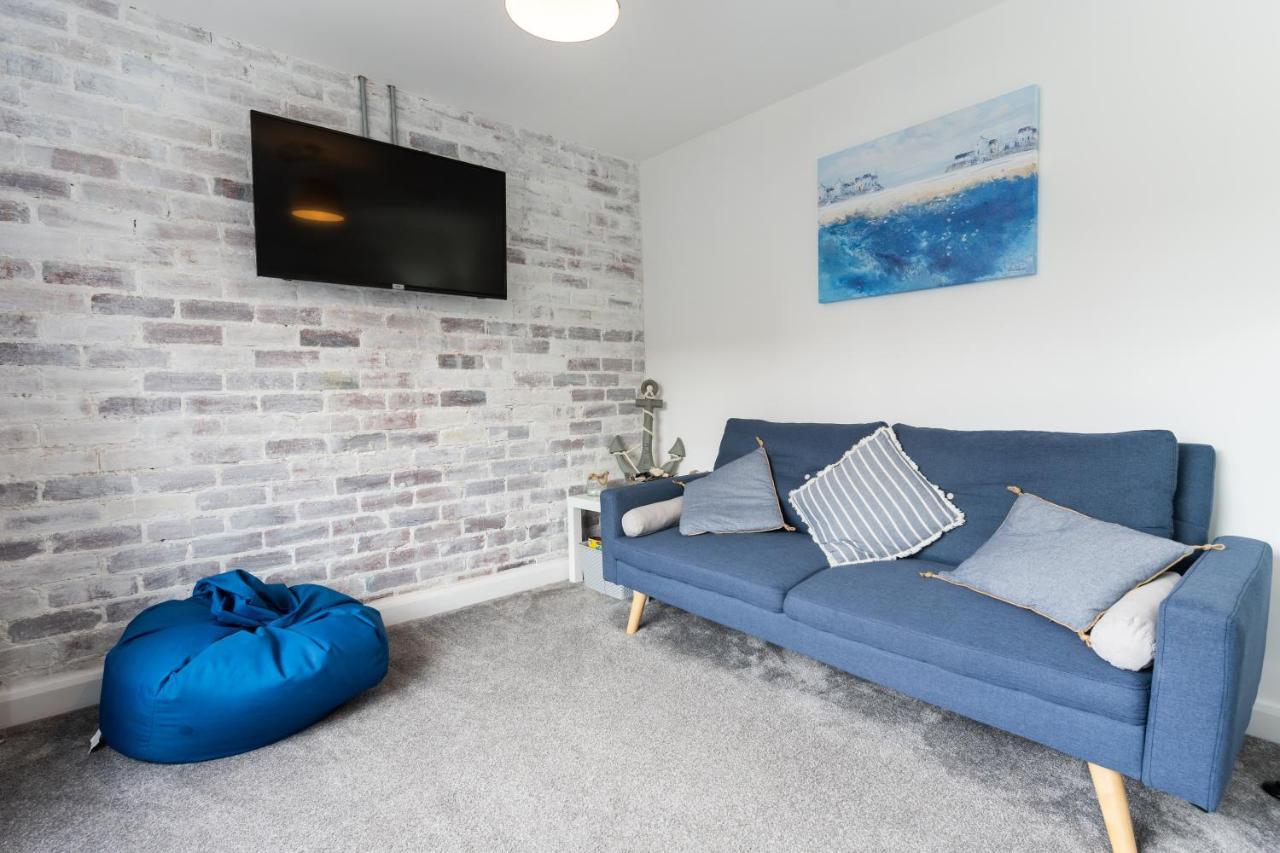 No40Barmouth-Modern,Spacious&Hot Tub 外观 照片