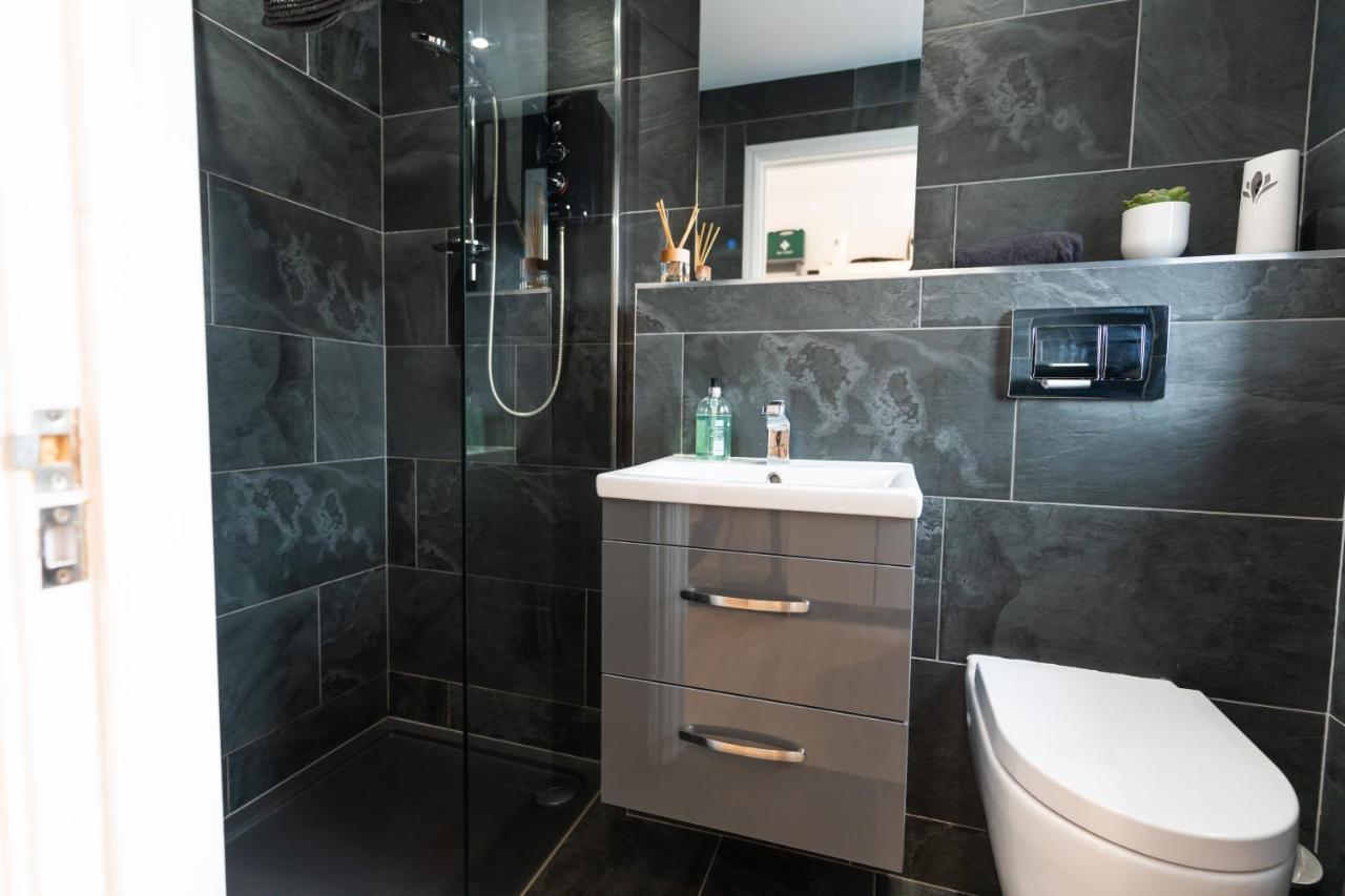 No40Barmouth-Modern,Spacious&Hot Tub 外观 照片