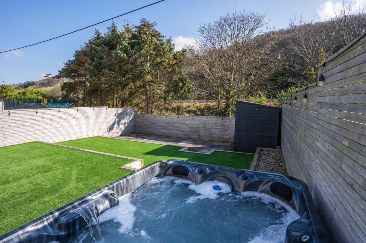 No40Barmouth-Modern,Spacious&Hot Tub 外观 照片